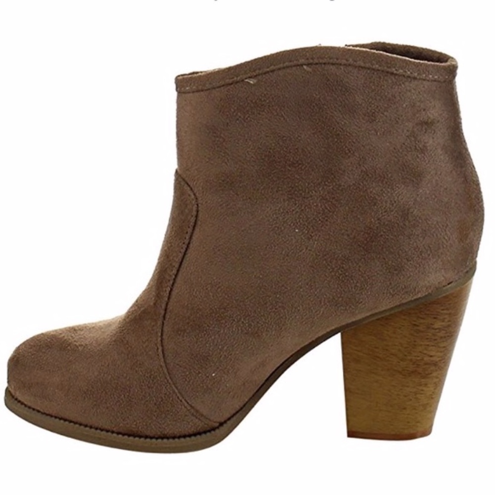 Chunky Heel Riding Ankle Booties Suede